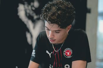 “Estoy muy emocionado”: jugador chileno sorprende y firma en el Midtjylland de Darío Osorio