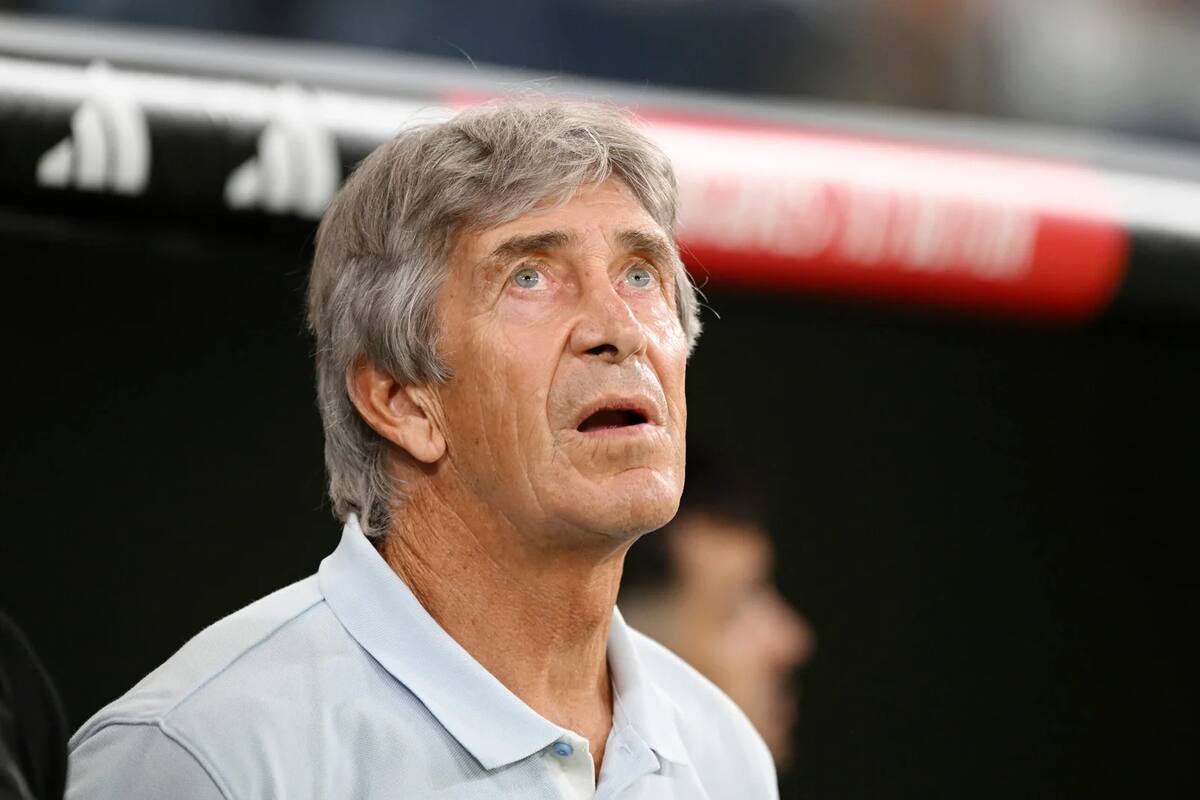 Manuel Pellegrini en el partido ante el Real Madrid.