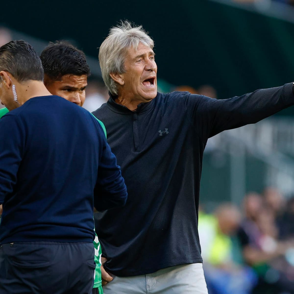 Comenzó la poda de Pellegrini: Betis anuncia la salida de tres jugadores