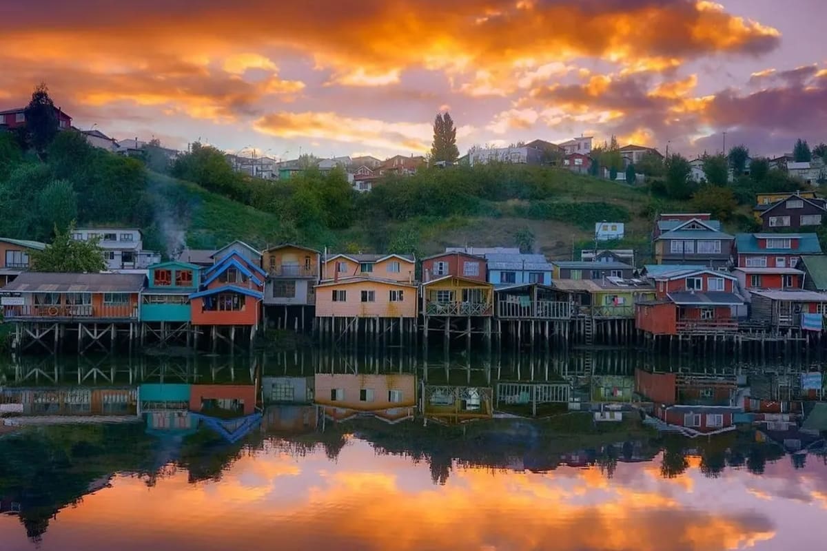 Foto: @claudioalmarza / @isladechiloe