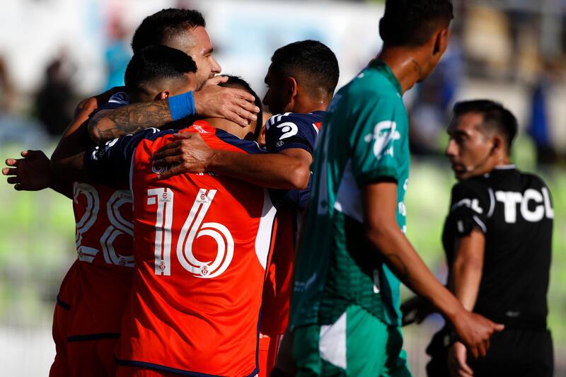 Chimbarongo FC vs Universidad de Chile.