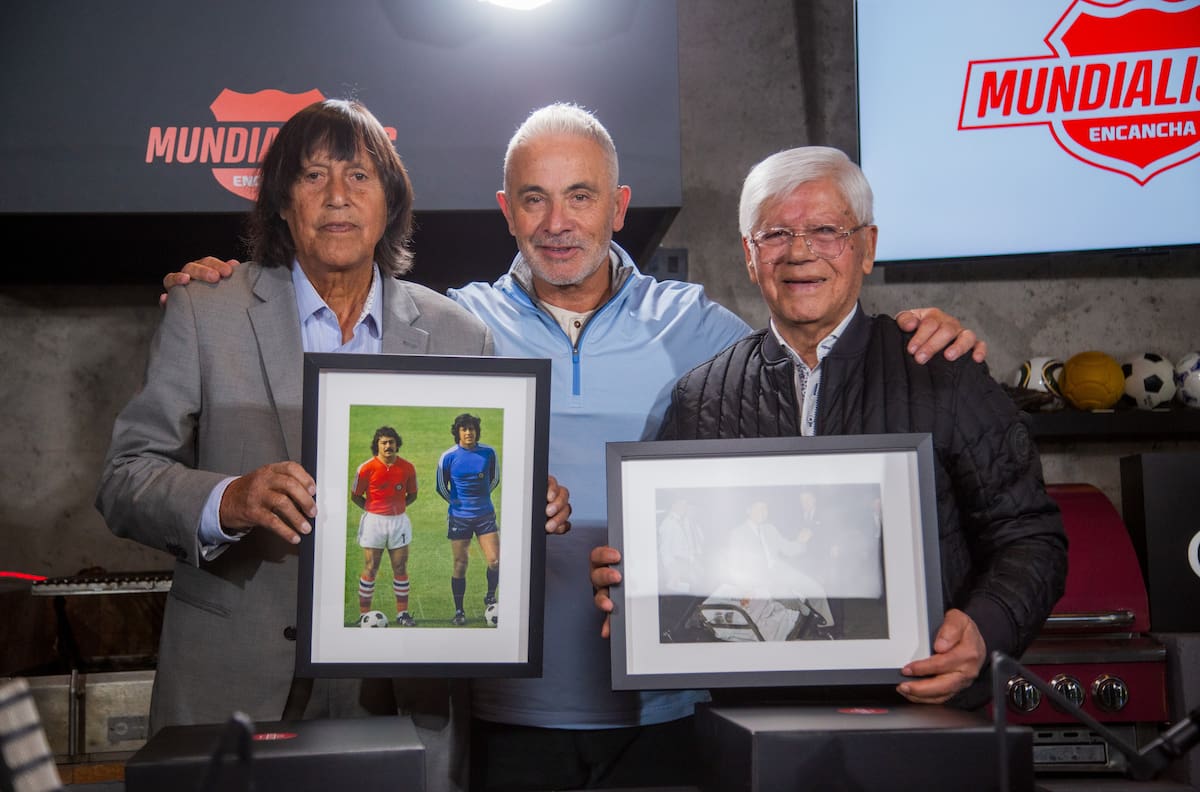 “Yo le decía a Pelé: ‘Ya te conozco. No me vengas con el amague’. Era extraordinario como persona”