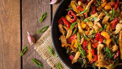 Receta de chop suey de pollo: El clásico asiático que nunca pasa de moda