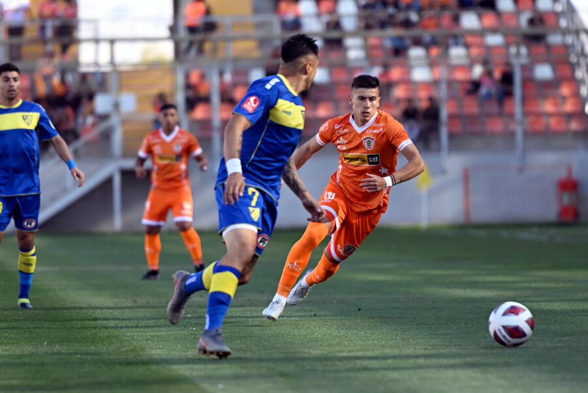 Christian Bravo pasa de Barnechea a Cobreloa (Foto: Photosport)
