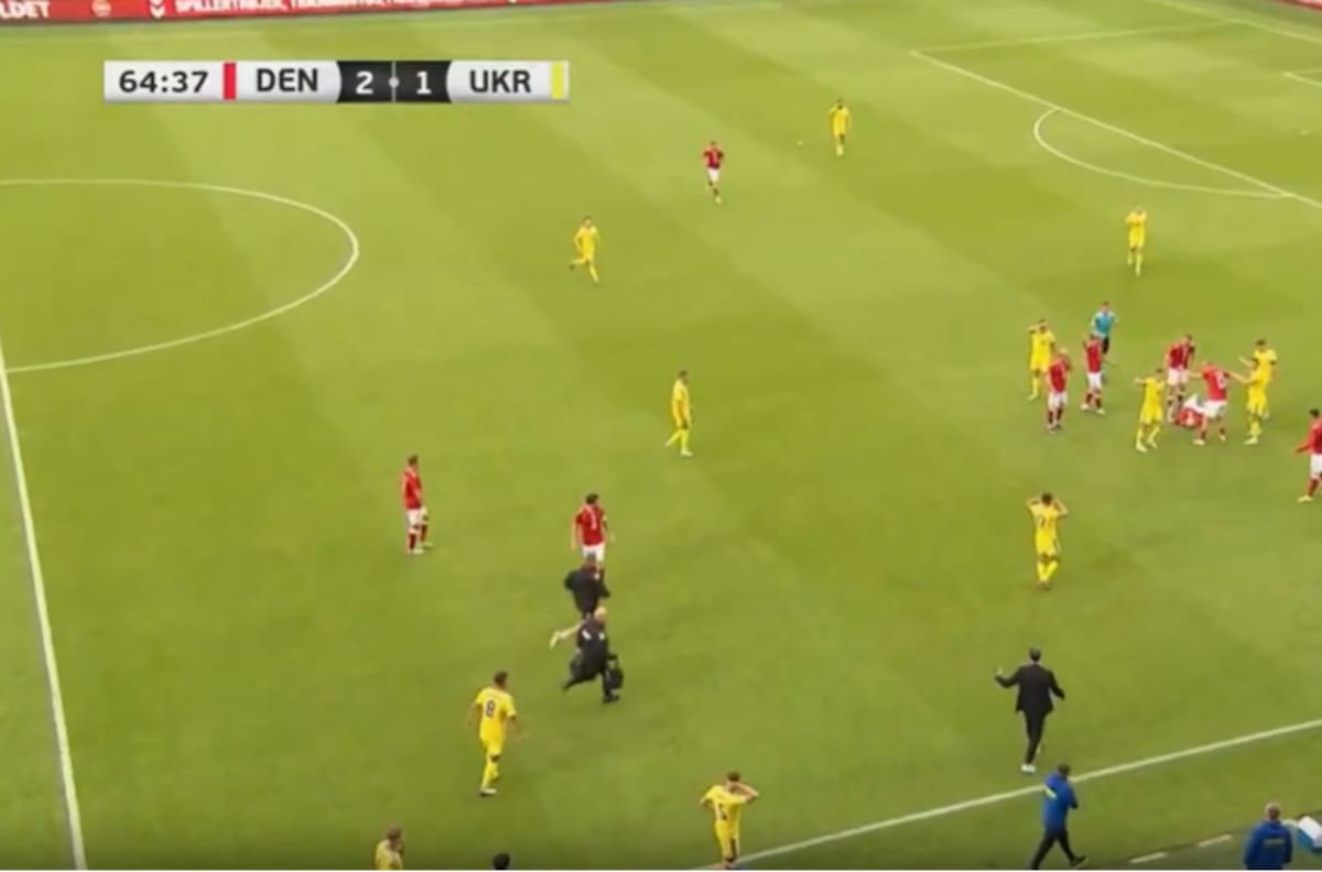 VIDEO | Se repite la pesadilla de Christian Eriksen: otra vez se desplomó en un partido de su selección