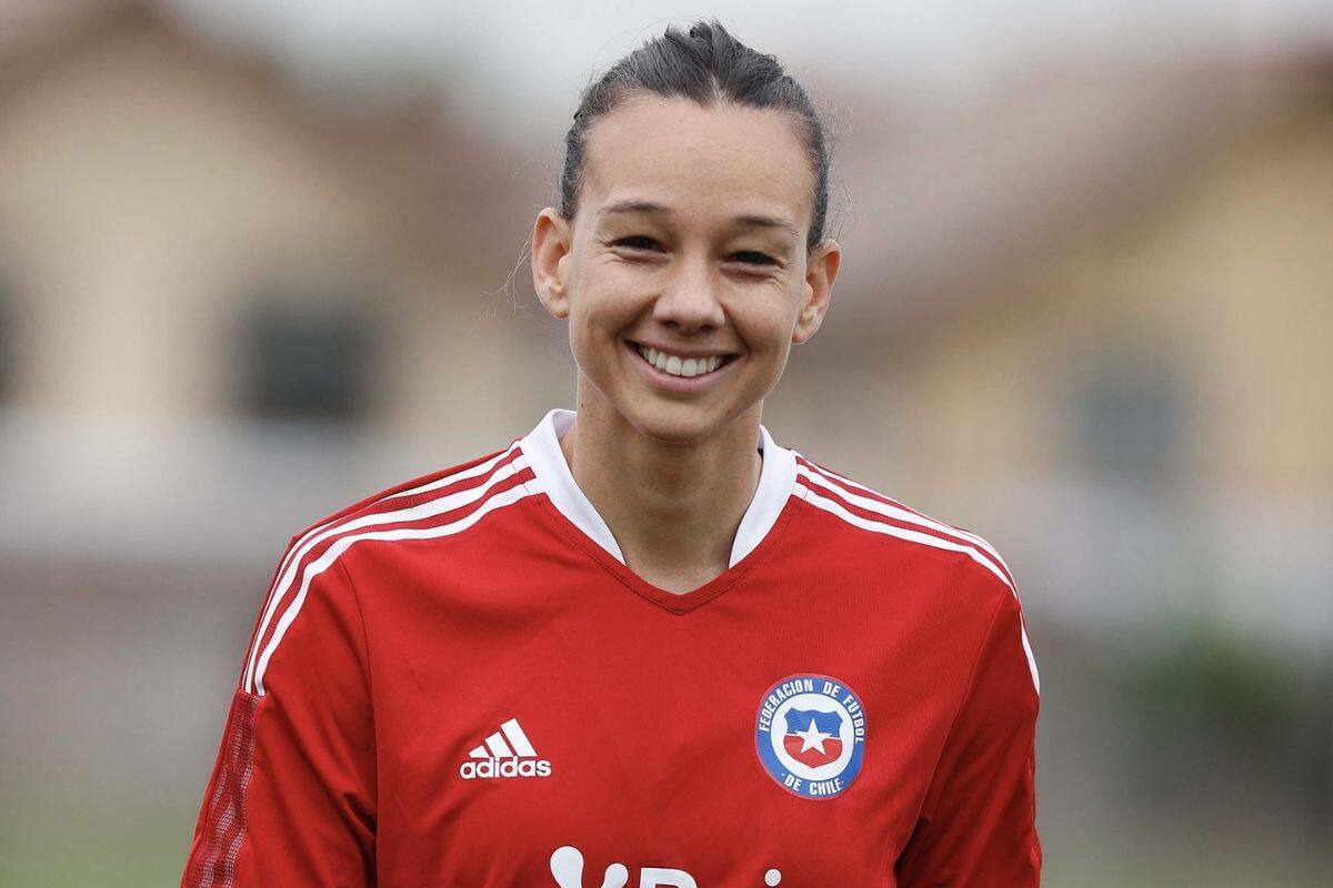 Christiane Endler en La Roja para Santiago 2023. Foto: Comunicaciones FFCh.