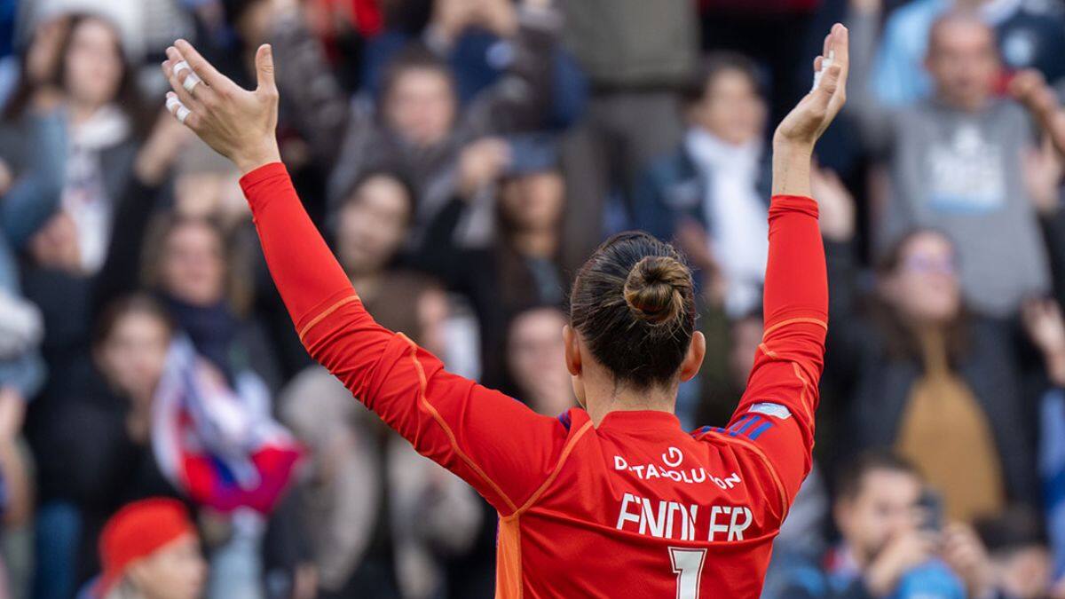 Tiane Endler sigue haciendo historia y una vez más fue nominada a los premios The Best