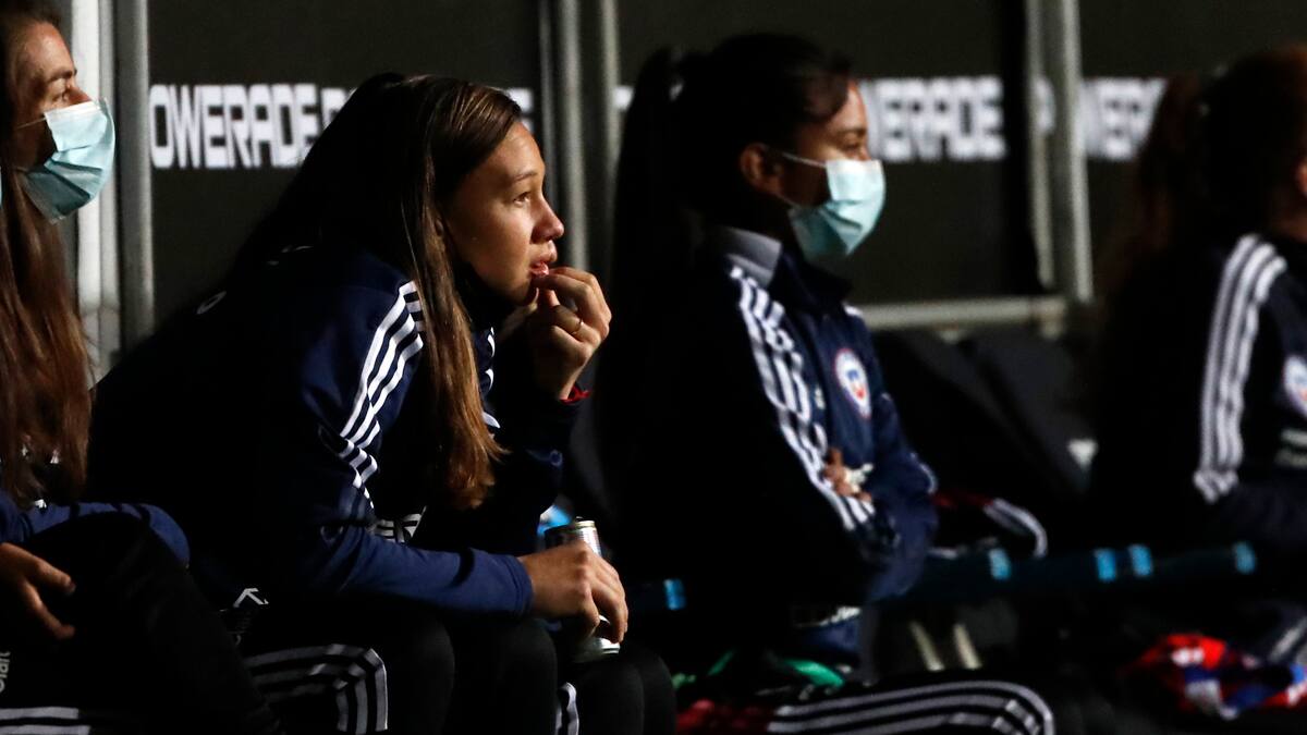 “La extraño”: Tiane Endler abre la puerta para volver a La Roja