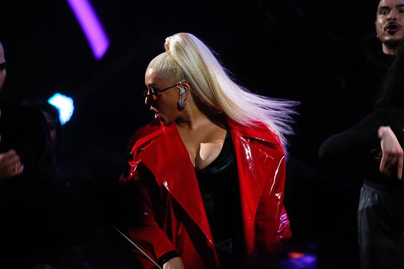 Christina Aguilera cantó canciones de su premiado disco en español "Aguilera".