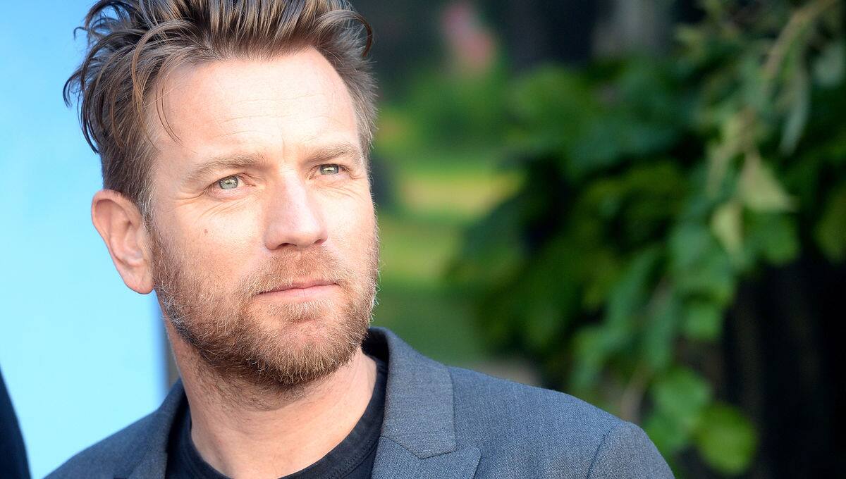 LONDON, ENGLAND - AUGUST 05: Ewan McGregor attends the European Premiere of 'Christopher Robin' at BFI Southbank on August 5, 2018 in London, England. (Photo by Dave J Hogan/Dave J Hogan/Getty Images)