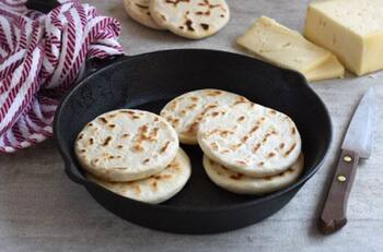 Receta de churrascas: Aprende a cocinar este fácil y rápido pan casero