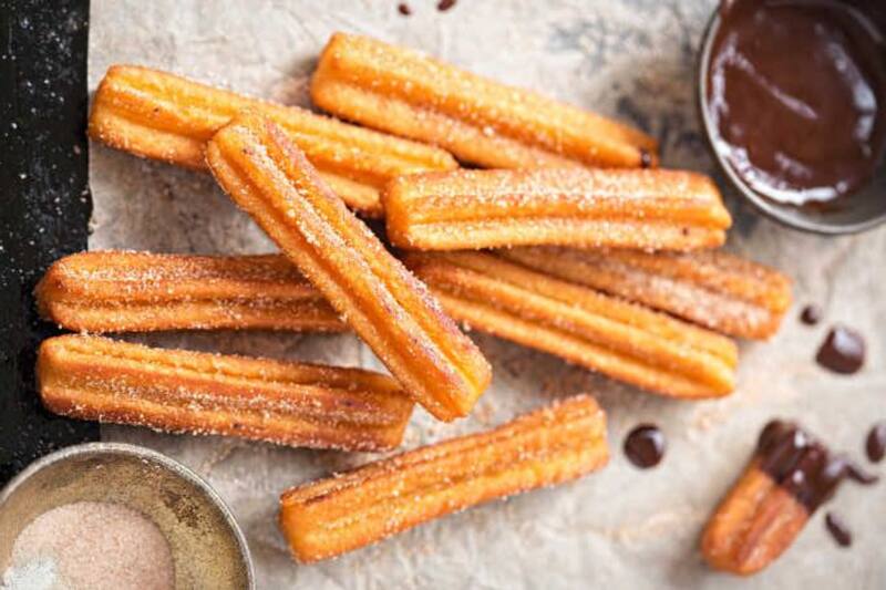 En sencillos pasos podrás tener estas fáciles y ricas masas fritas.