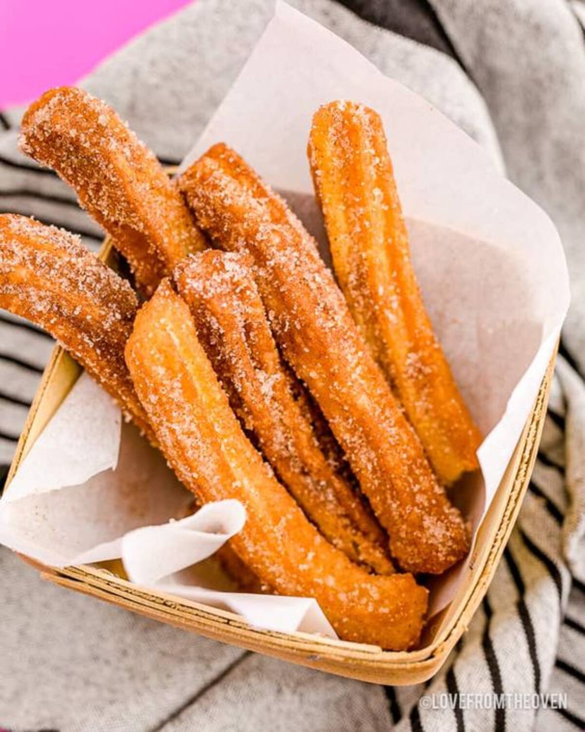 Aprende a cocinar esta preparación ideal para días fríos o de calor.