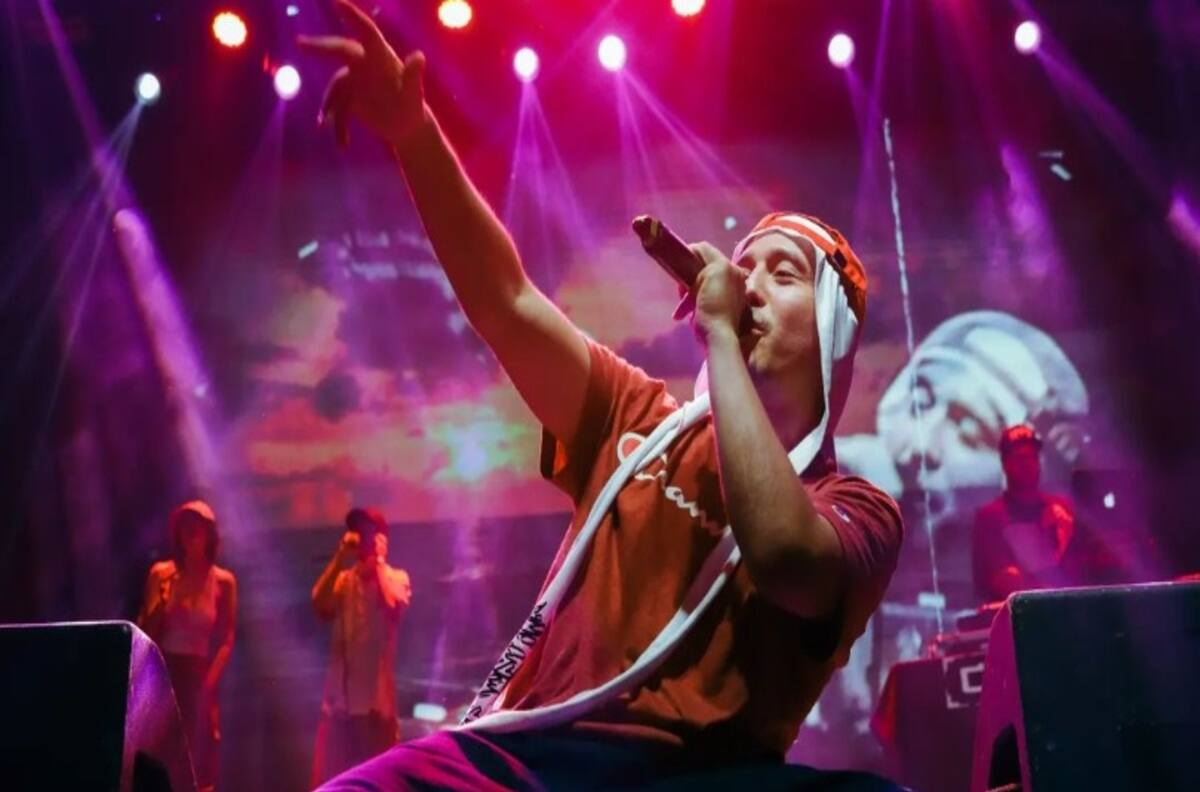 Descolocó a todo el público: La broma de Chystemc que sacó pifias y carcajadas en el Lollapalooza Chile 2024