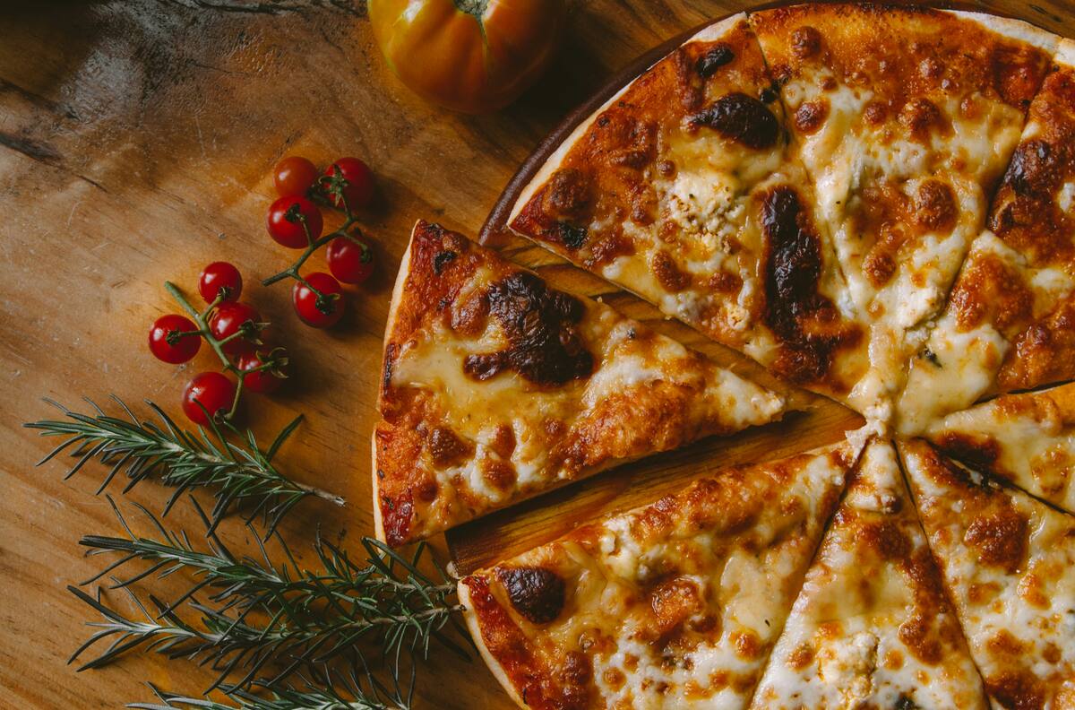 Icónica cadena de pizzas cierra sus sucursales después de 50 años: No se declaró en quiebra