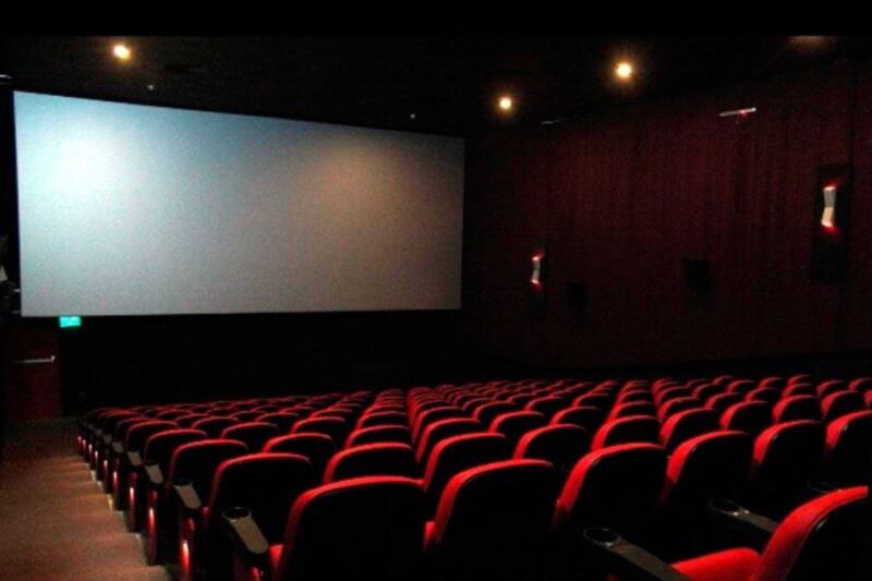 Si estás en busca de un panorama para ver en pareja este 14 de febrero. Te dejamos un listado con lo mejor para esta semana. Créditos: Radio Universidad de Chile