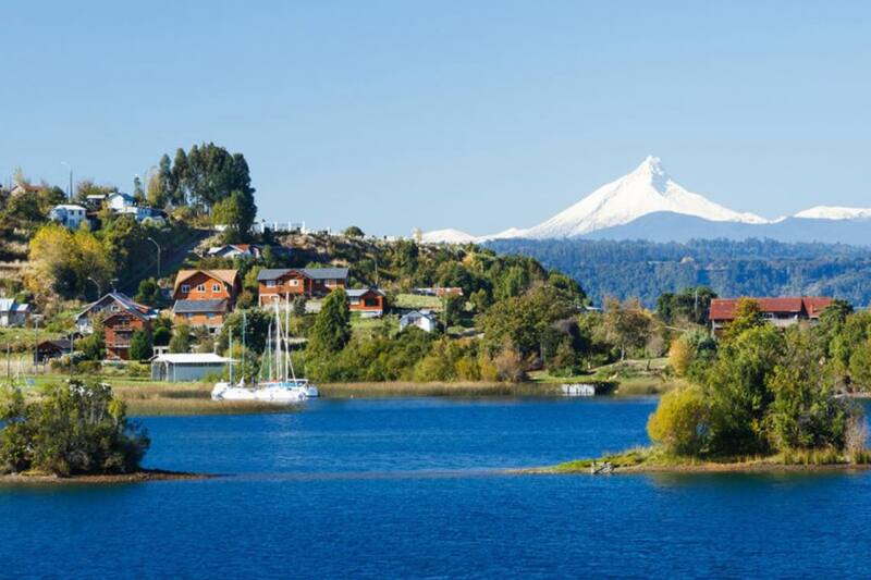 Una de las razones para elegir Puerto Varas como la ciudad más tranquila de Chile, fue su entorno natural. (Chile Travel).