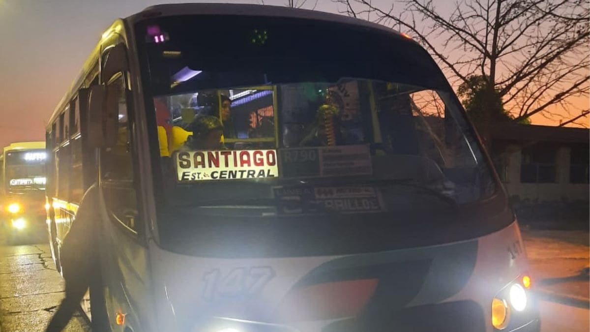 Las ciudades dormitorio: el indignante costo de viajar largas horas y sus efectos negativos en la salud mental
