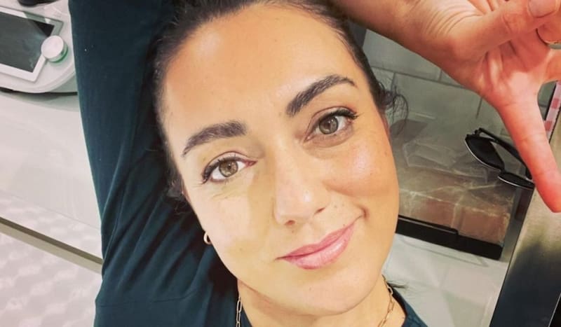 ha formado un vinculo con sus seguidores en sus redes sociales, las que utilizó para despedirse públicamente de su madre