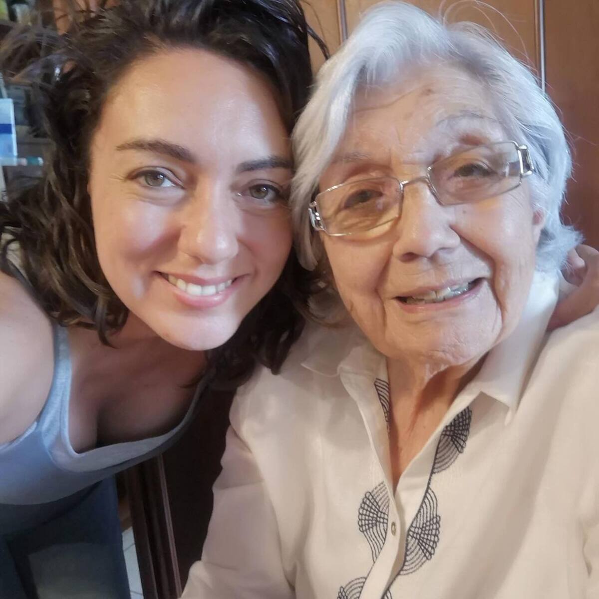 Una de las fotografías que subió Clarisa Muñoz en la que se encuentra junto a su madre