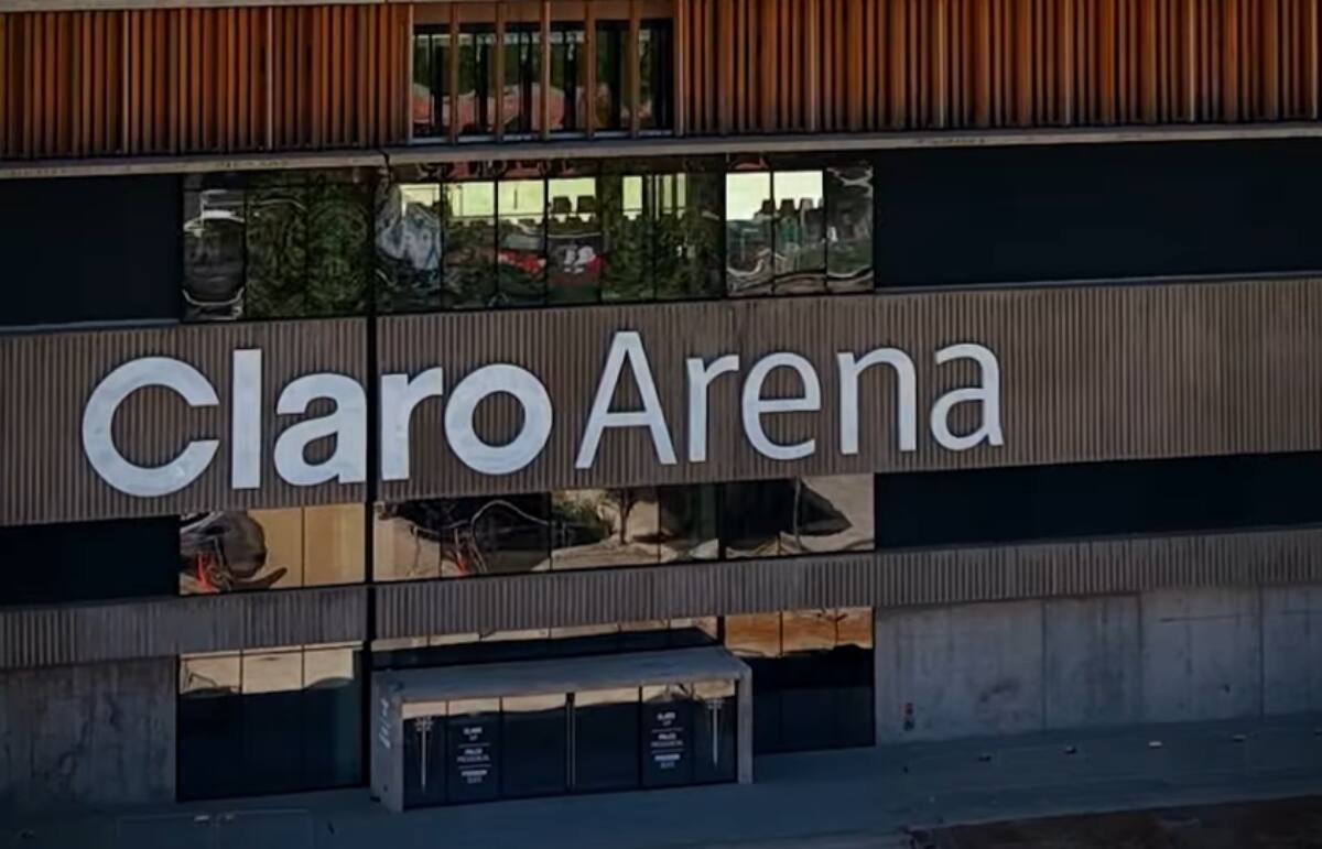 El estadio de la Universidad Católica. Foto: @claroarena.cl.