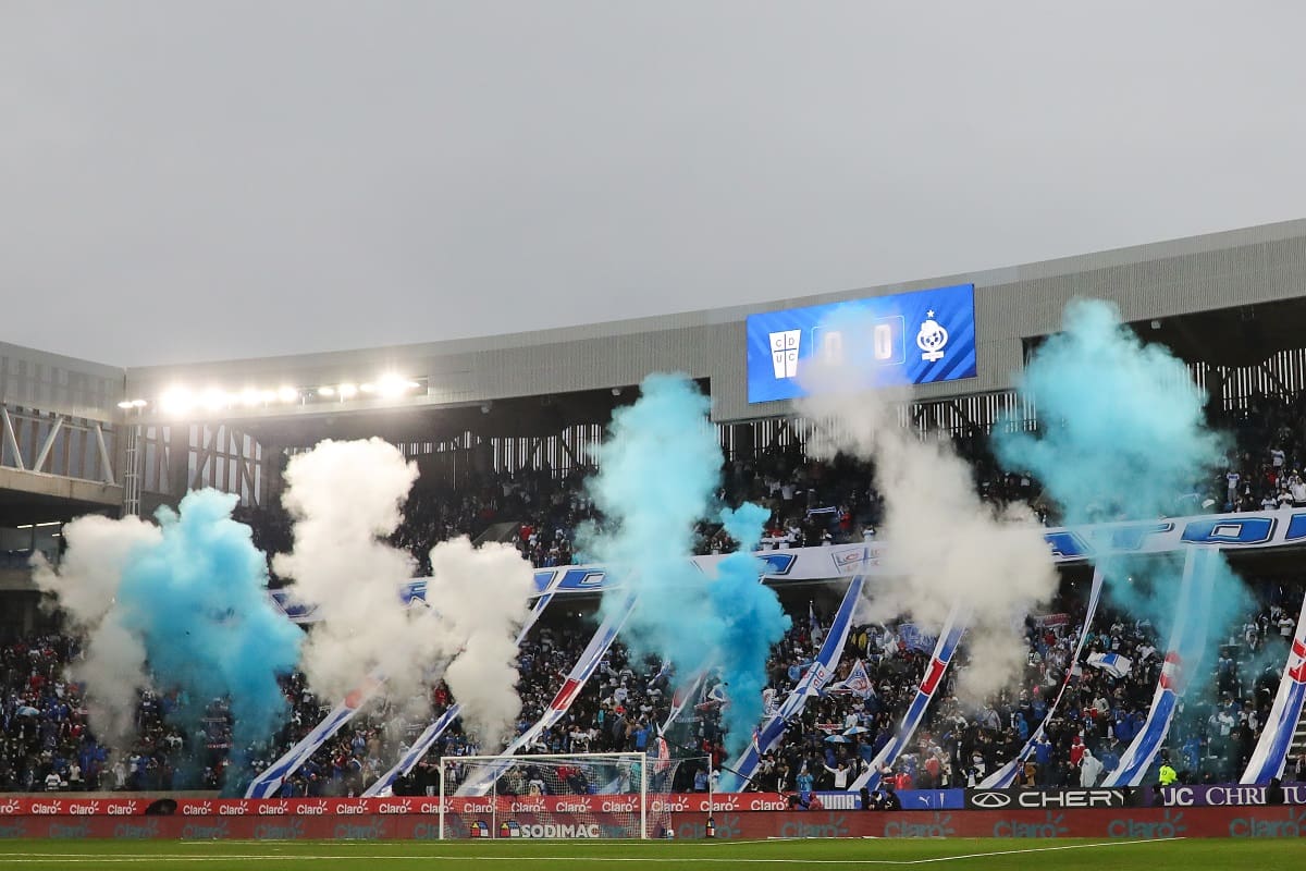 El flamante estadio de Universidad Católica recibirá por primera vez en la historia un clásico ante la U. Agencia Aton