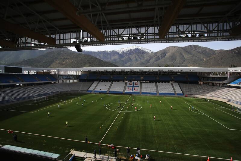 El estadio de la UC recibirá oficialmente su primer partido profesional este miércoles. Foto: Aton