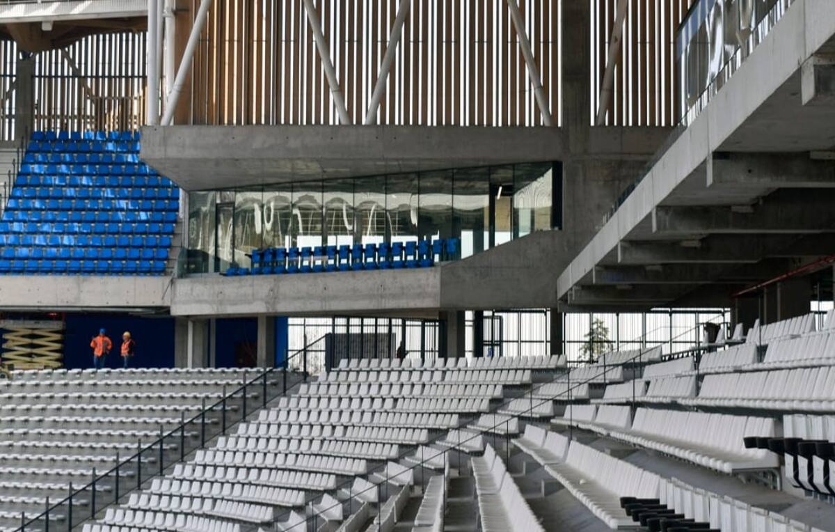 , el remozado estadio de la Universidad Católica. Foto: Comunicaciones Cruzados.