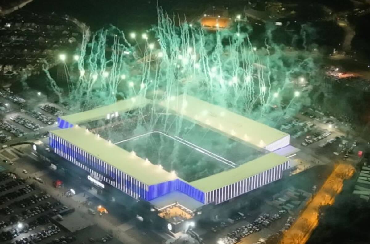 El Claro Arena recibe lluvia de críticas por este impensado motivo