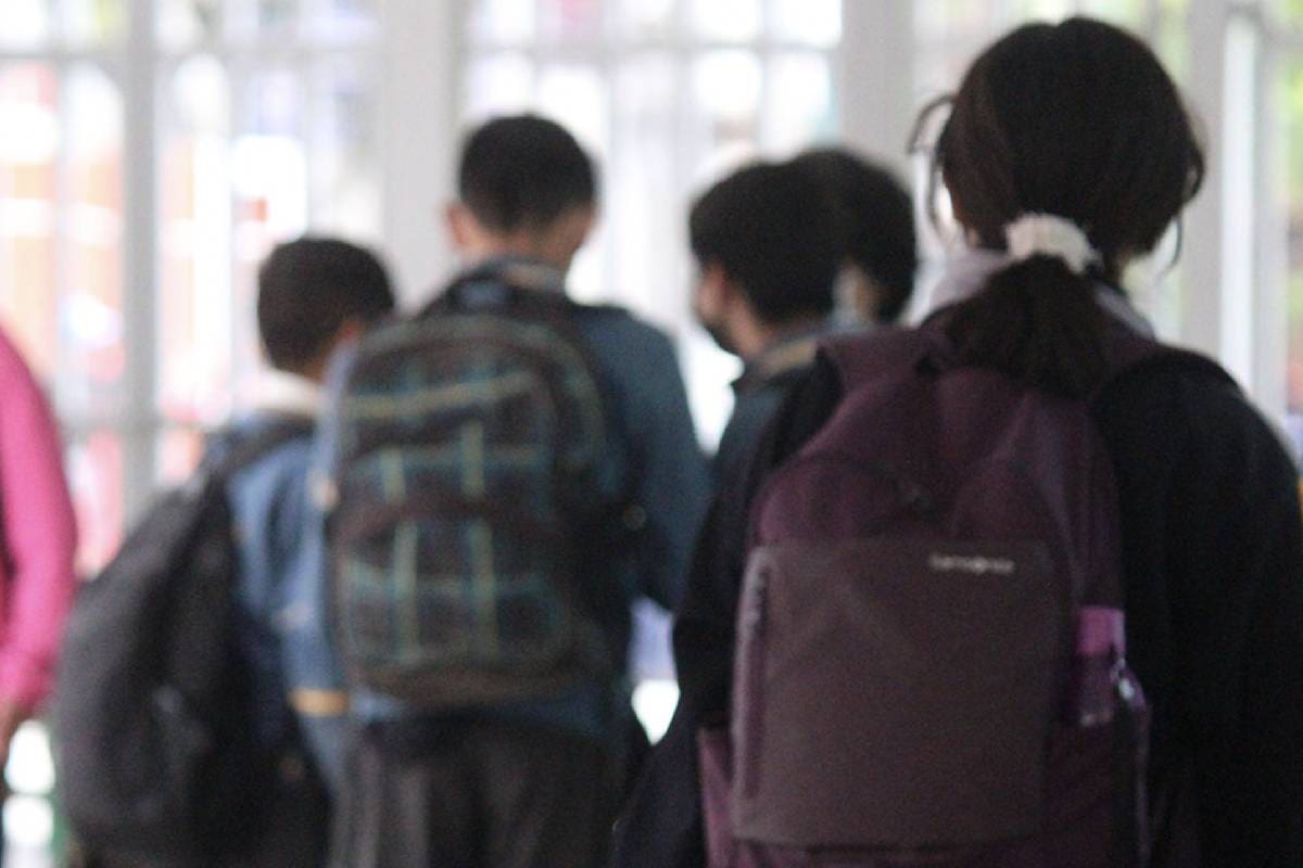 Este jueves, los colegios de seis comunas de la Región Metropolitana no tendrán clases.