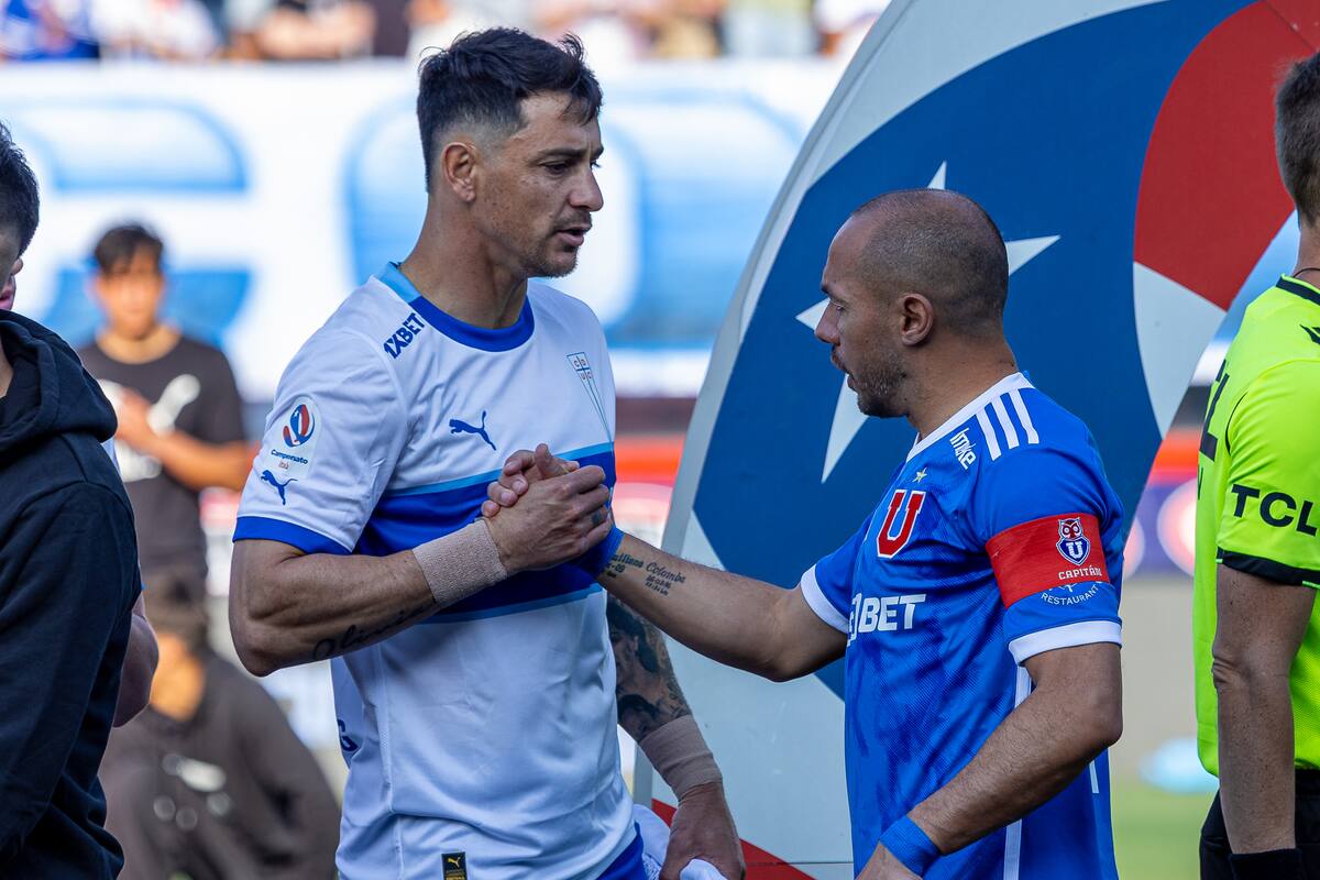 La programación del duelo entre la U y la UC ha recibido críticas por su cercanía con el partido de Copa Sudamericana de Universidad de Chile.