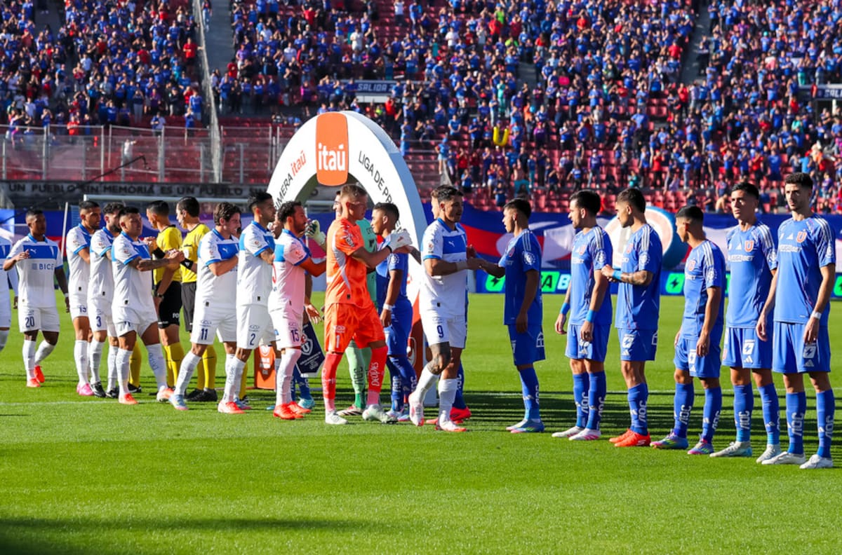 Gobierno propuso a la U disputar el Clásico Universitario con hinchas de la UC: venta de entradas en pausa