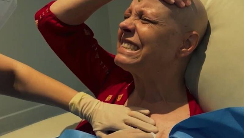Claudia Conserva en su documental "Brava". Créditos: TVN.