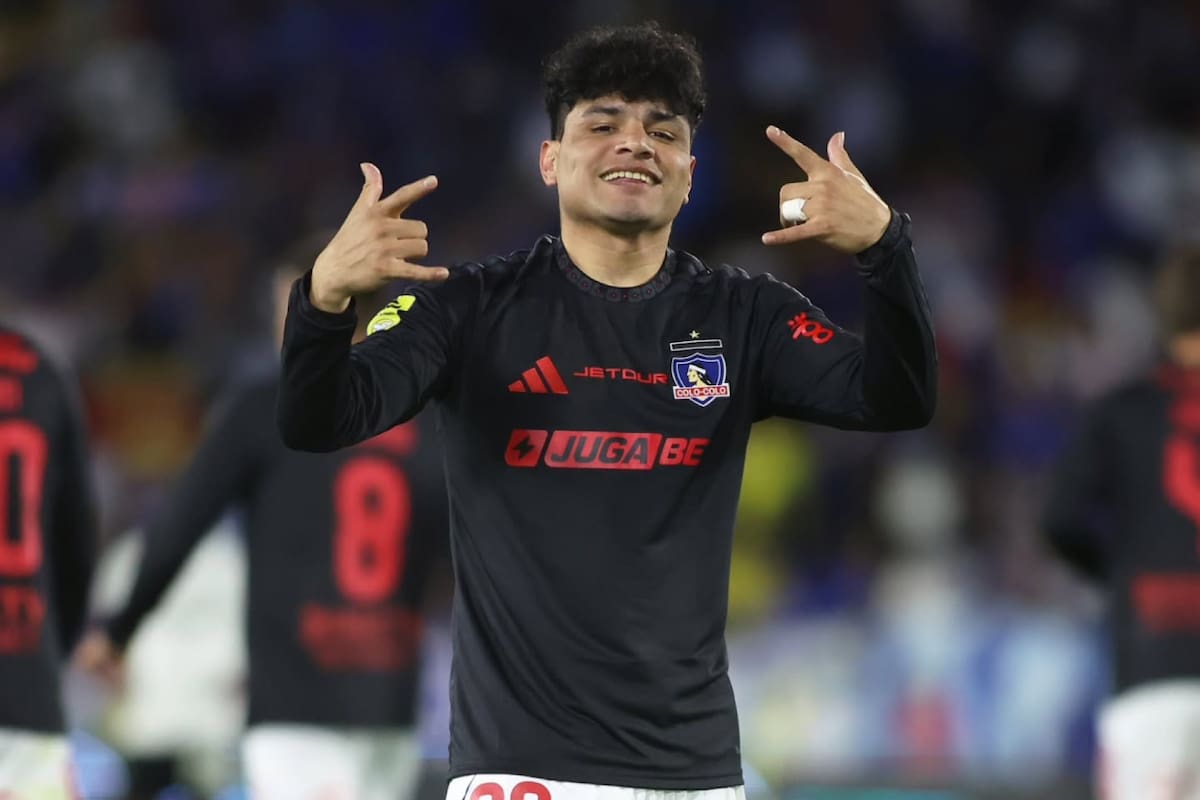 El volante en Colo-Colo. Foto: Instagram Colo Colo.