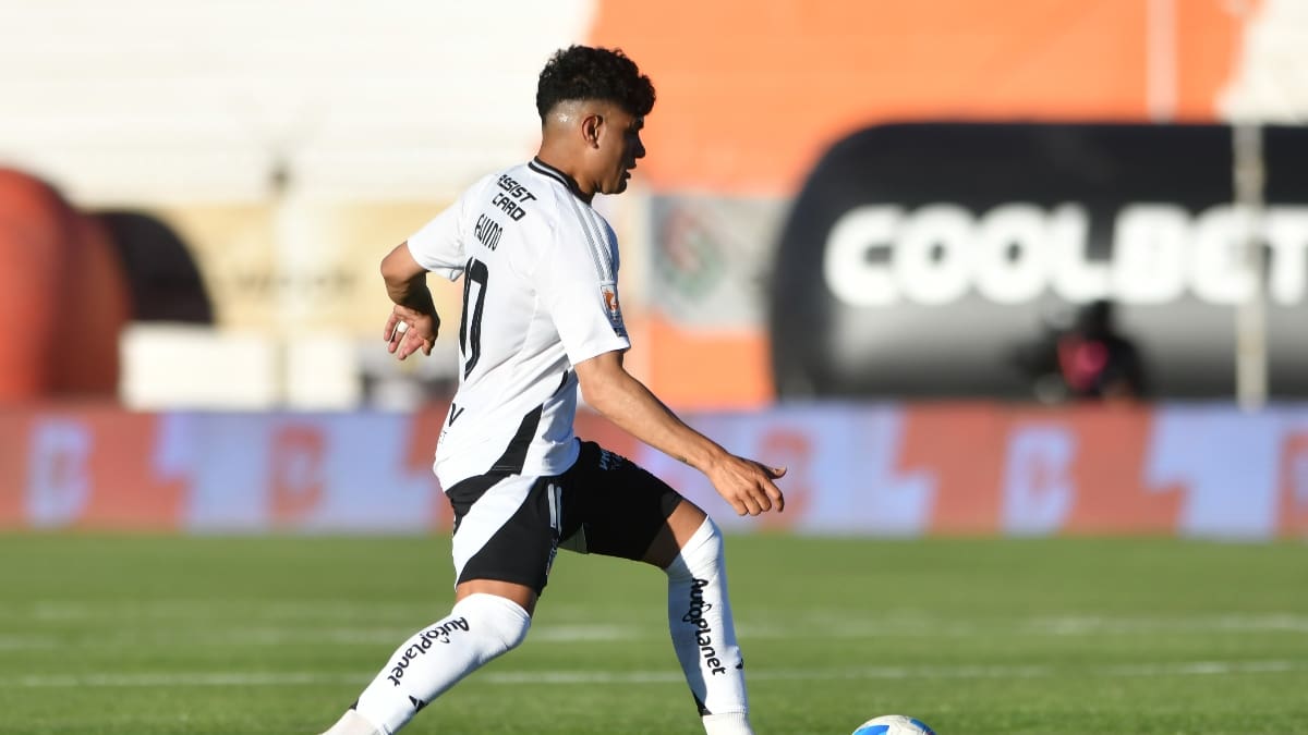 La trastienda de la sorpresiva salida de Claudio Aquino contra Cobresal: desató la molestia de Fernando Ortiz