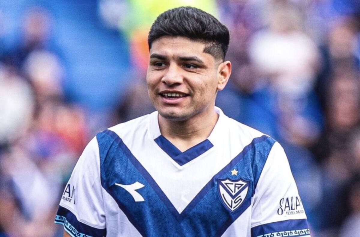 Refutan teoría de Aníbal Mosa en Colo Colo: “Aquino no está ni cerca de Gorosito y Acosta”