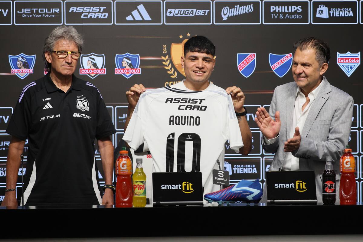 El volante fue el primer refuerzo que presentó Colo Colo para este 2025
