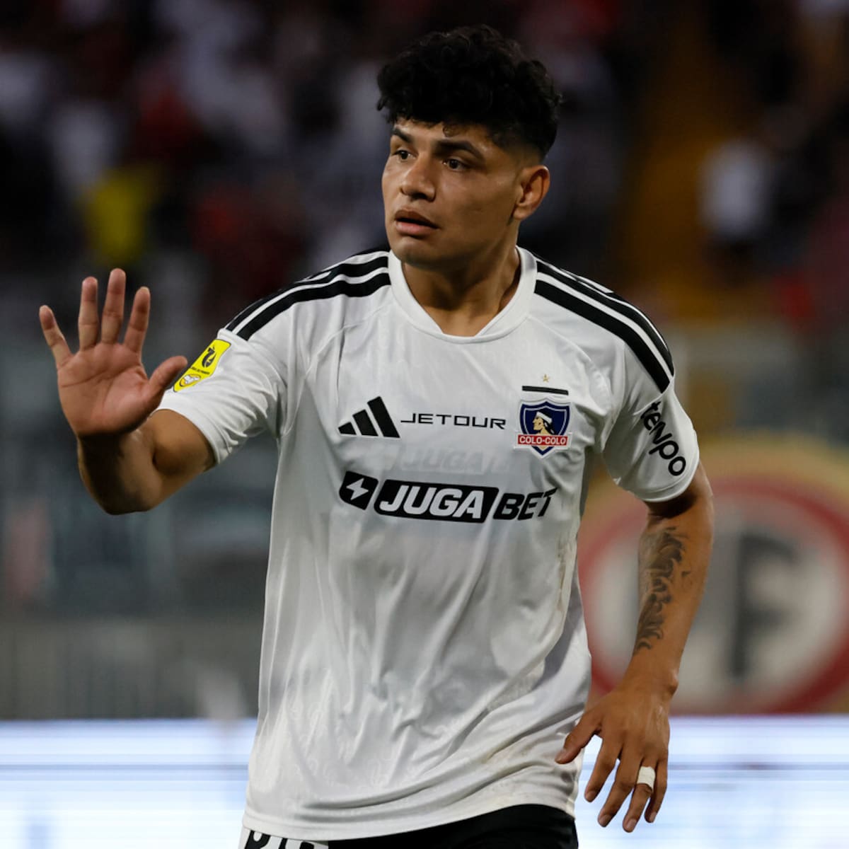 Atento Colo-Colo: aseguran que Universitario de Perú se puso en contacto para fichar a Claudio Aquino