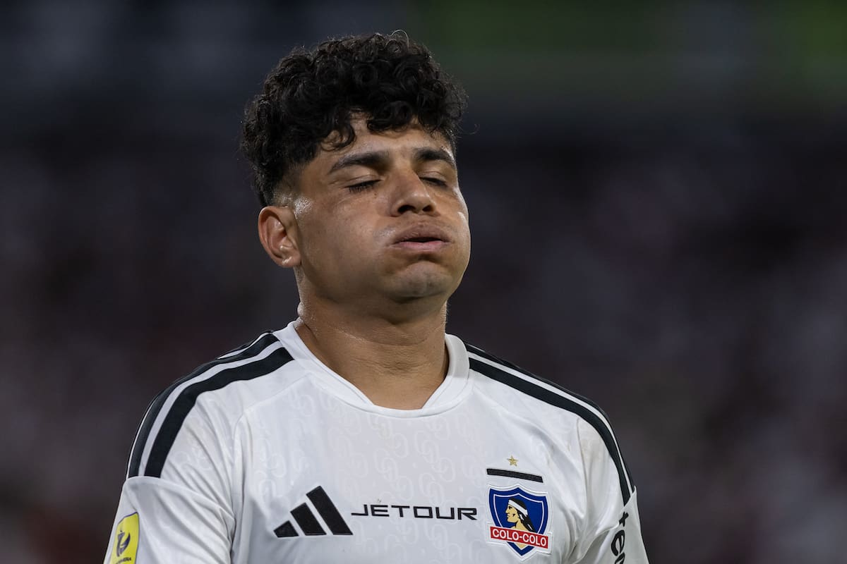 El volante quedó descartado y obligó a una renovación en el equipo. Foto: Felipe Escobedo / En Cancha