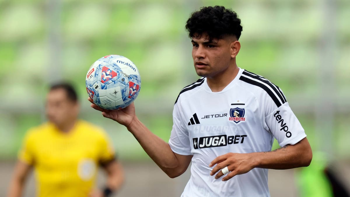 Claudio Aquino fuerza una decisión técnica de Fernando Ortiz en Colo Colo