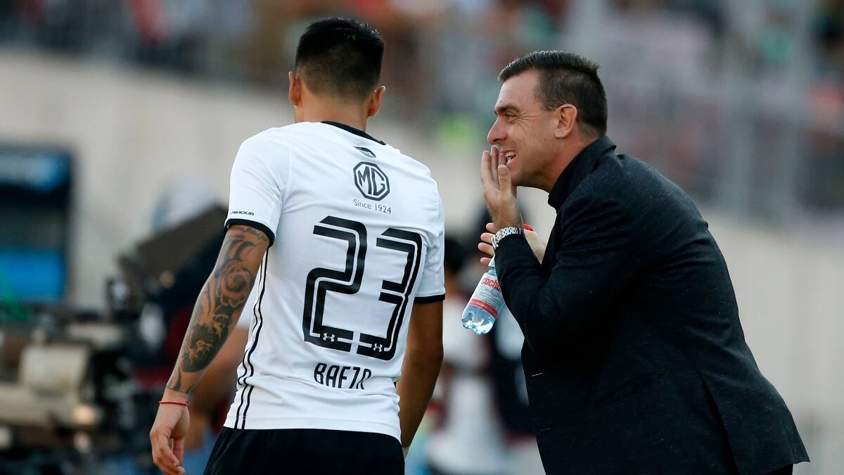 Pablo Guede va con todo y puede arrebatarle anhelado refuerzo a Colo Colo