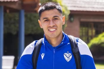 Exclusivo: Presidente de Vélez Sarsfield aclara interés de la UC por fichar a Claudio Baeza