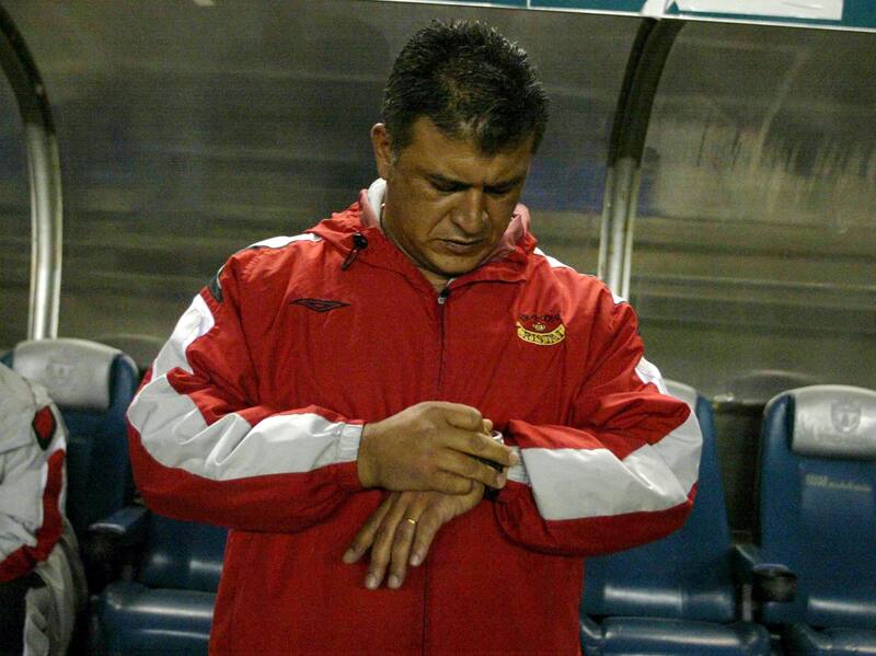 El Bichi dirigiendo en Colo Colo