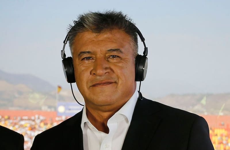 Claudio Borghi en una transmisión oficial de TNT Sports.