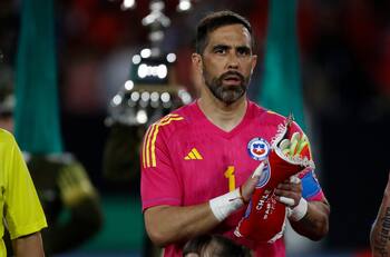 El primer cumpleaños tras su retiro como futbolista: ¿cuántos títulos ganó Claudio Bravo en su carrera?