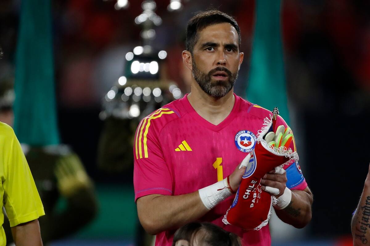 El histórico capitán de La Roja es tentado para volver a Colo Colo