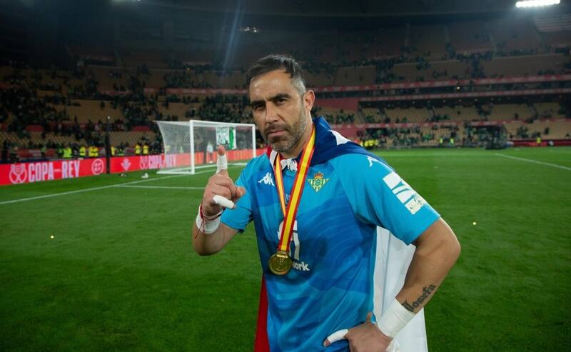 El portero chileno cuando fue campeón de la Copa del Rey.