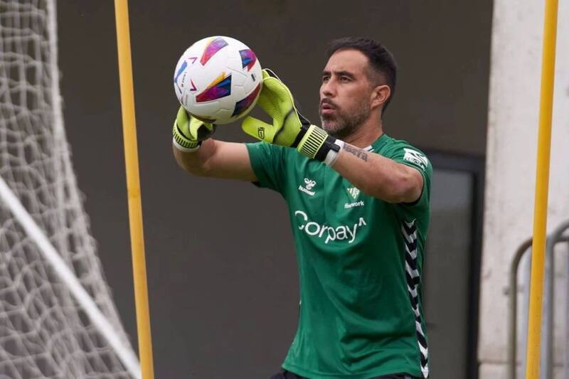 El arquero del Real Betis no será citado para el inicio de las Eliminatorias.