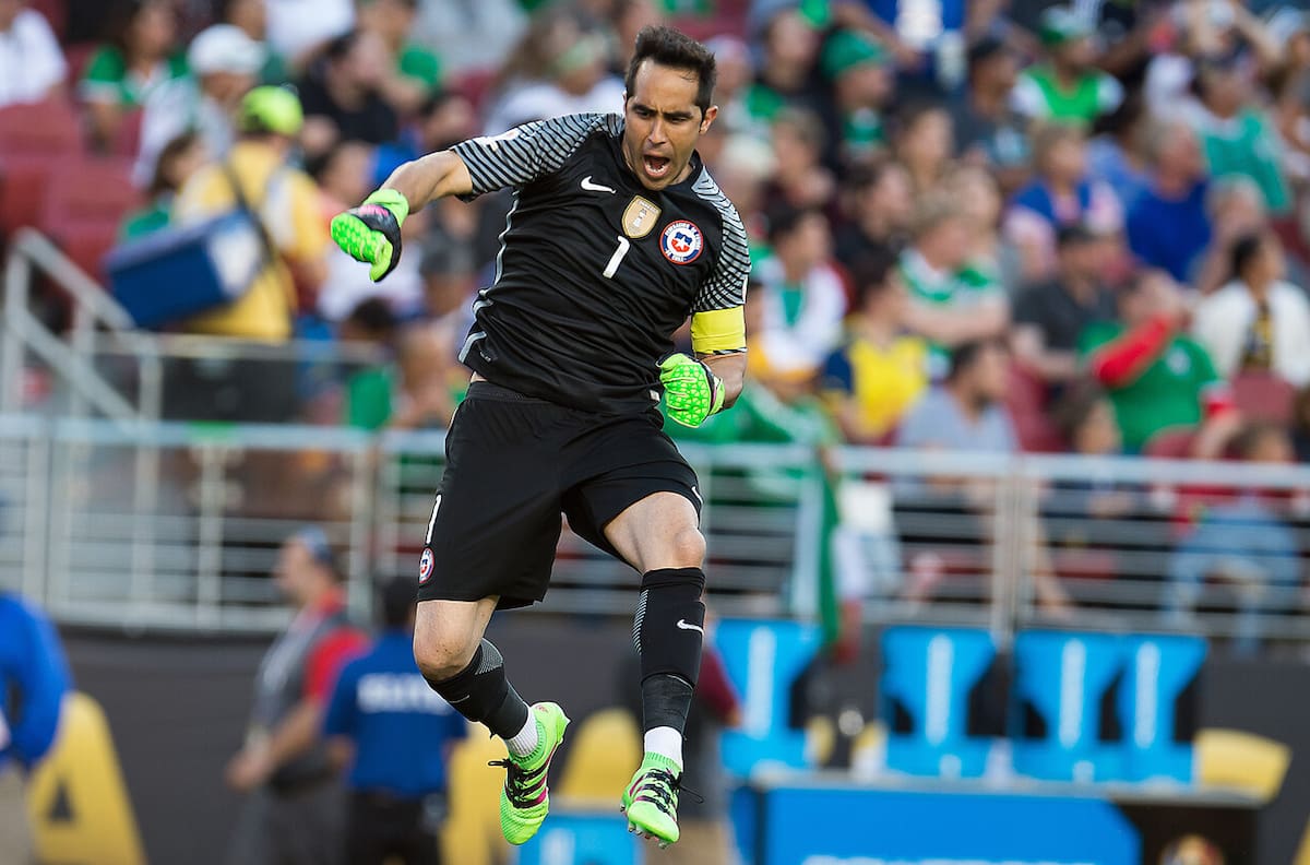 VIDEO | Claudio Bravo reveló detalles desconocidos del histórico 7-0 sobre México: “Nos pedían por favor”