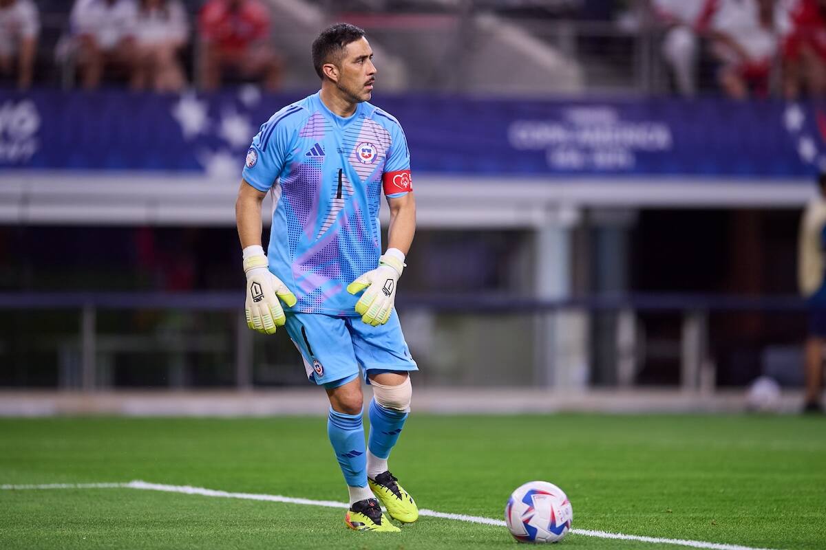fue elegido por la Conmebol como el mejor jugador del partido entre Chile y Argentina por Copa América.